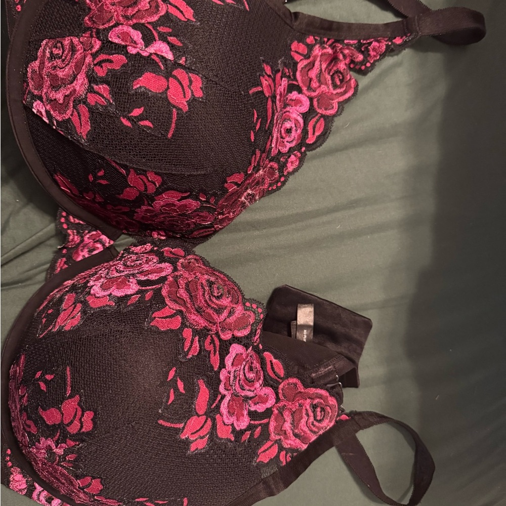 Torrid Black Bra with Pink Floral Lace